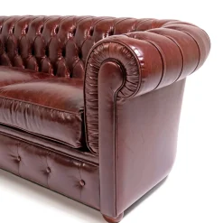 Mantellassi 1926 Sofas<Chesterfield ruby red leather sofa