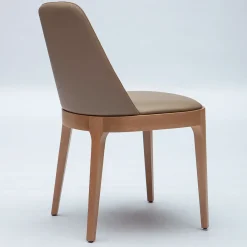 Livoni 1895 Chairs<Club 24 leather dining chair by Mara Picco