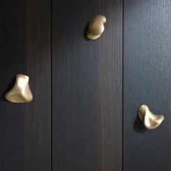 Laura Meroni Cabinets<Collectionist Cabinet