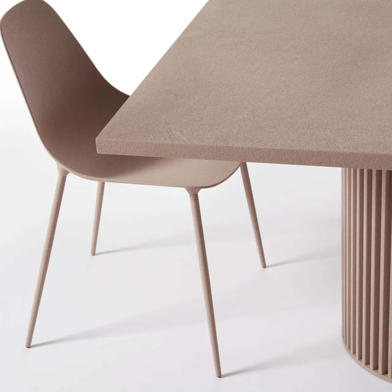 Opinion Ciatti Bistro Tables<Corkcrete Taupe Aluminum Bistro Table