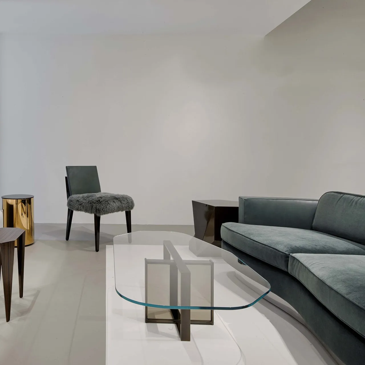 Rottet Collection Coffee Tables<Cross Bar Coffee Table