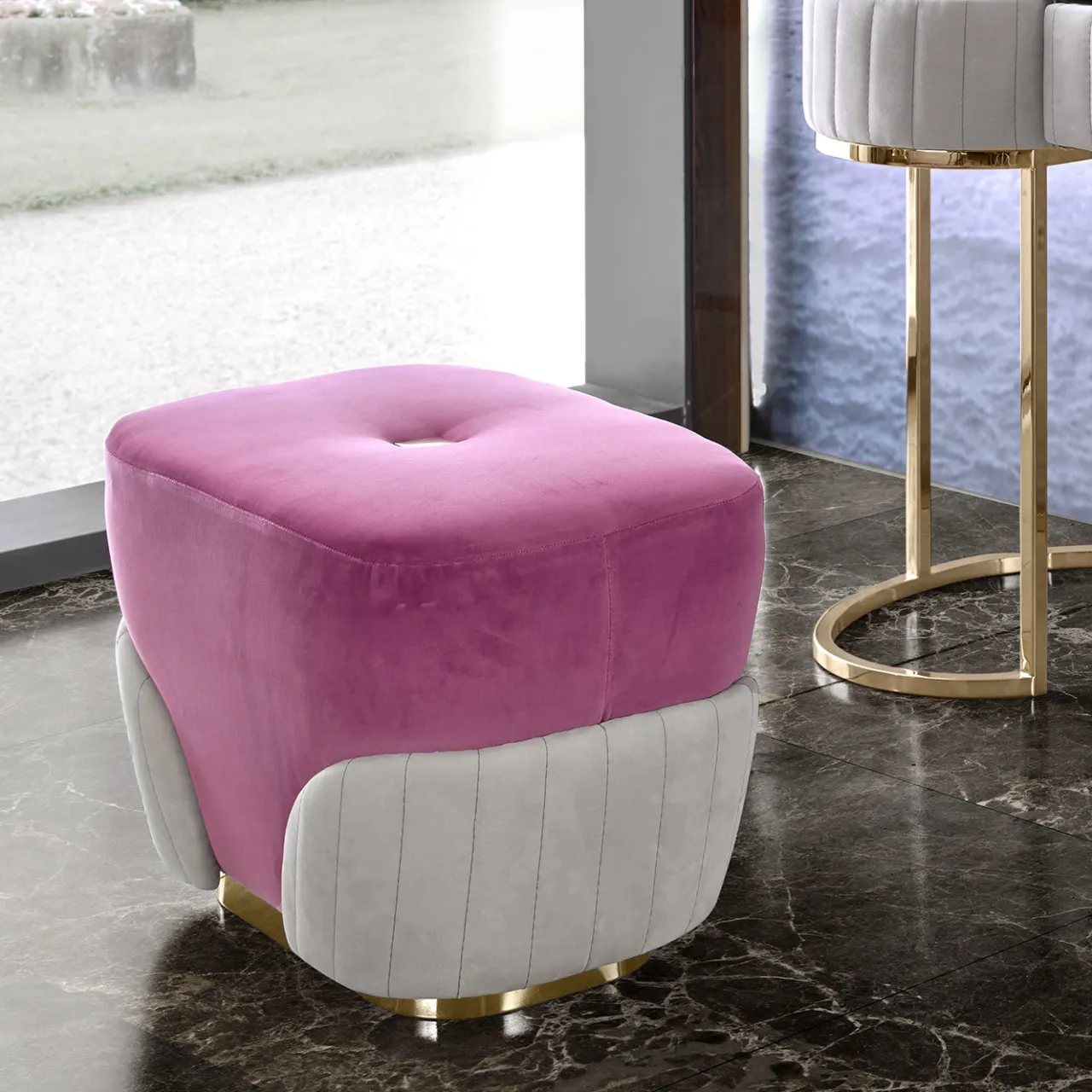 Morello Gianpaolo Ottomans & Poufs<Crystal Pouf