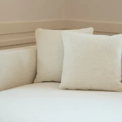 DOM Edizioni Sofas<Daniel White Sofa