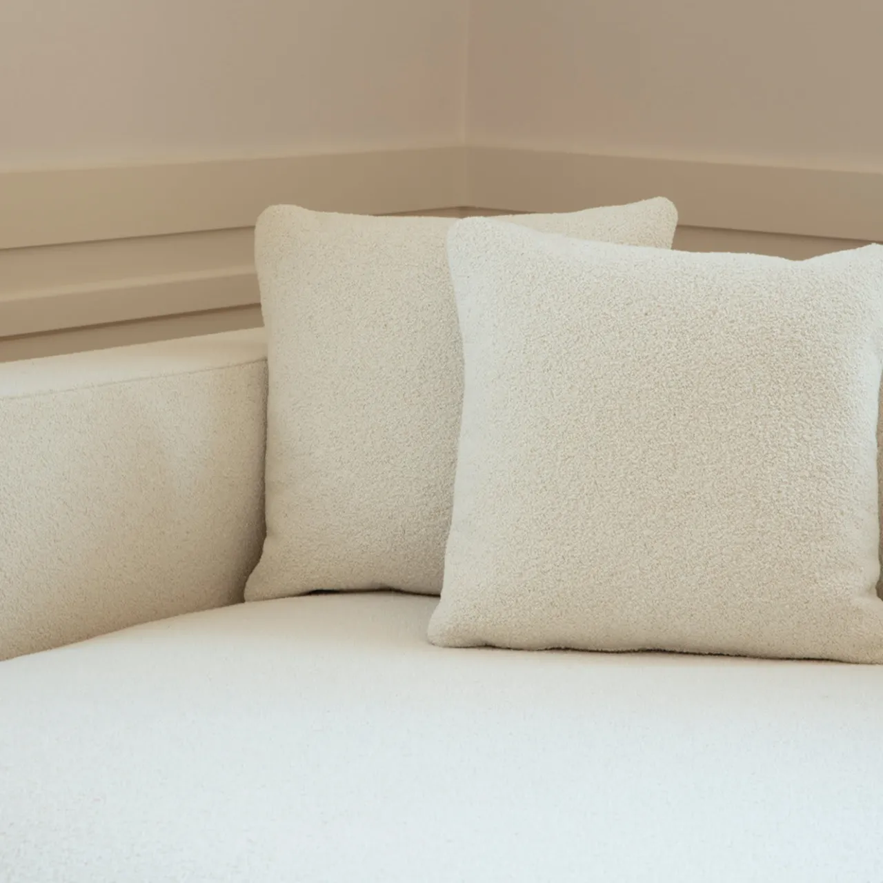 DOM Edizioni Sofas<Daniel White Sofa