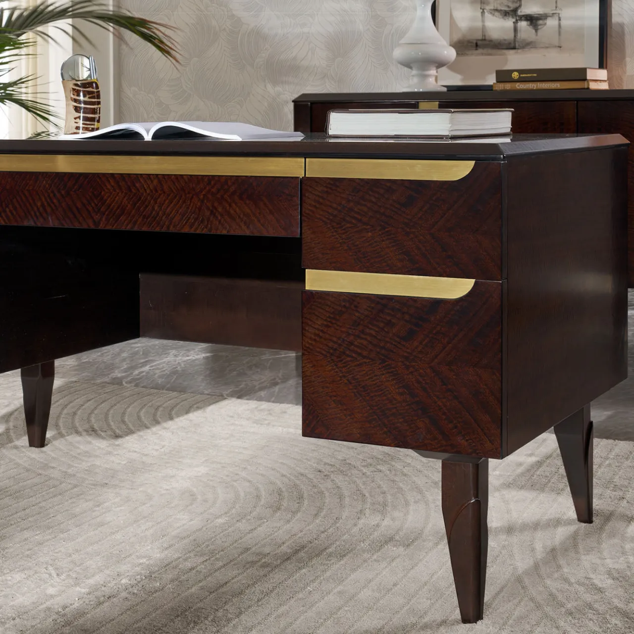 Guerra Vanni Desk & Writing Tables<Dark Eucalyptus Writing Desk with Brass Handles