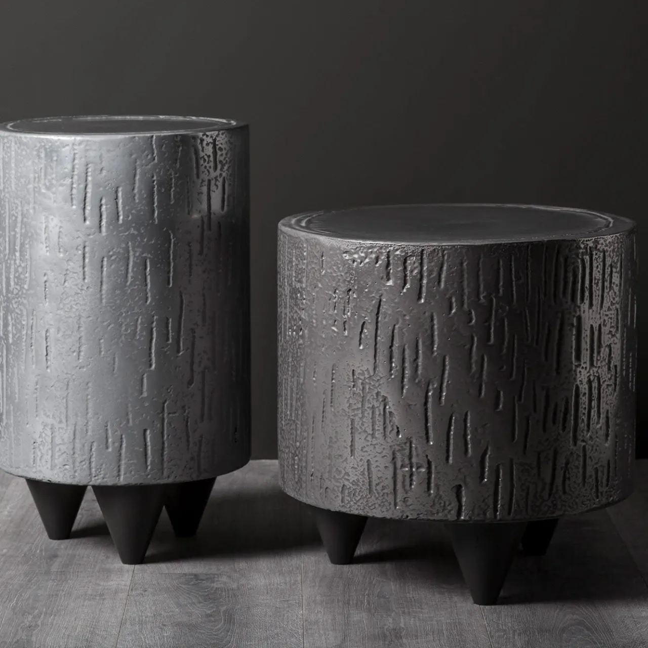 BAU Design Side Tables<Dark Gray Pouf and Side Table