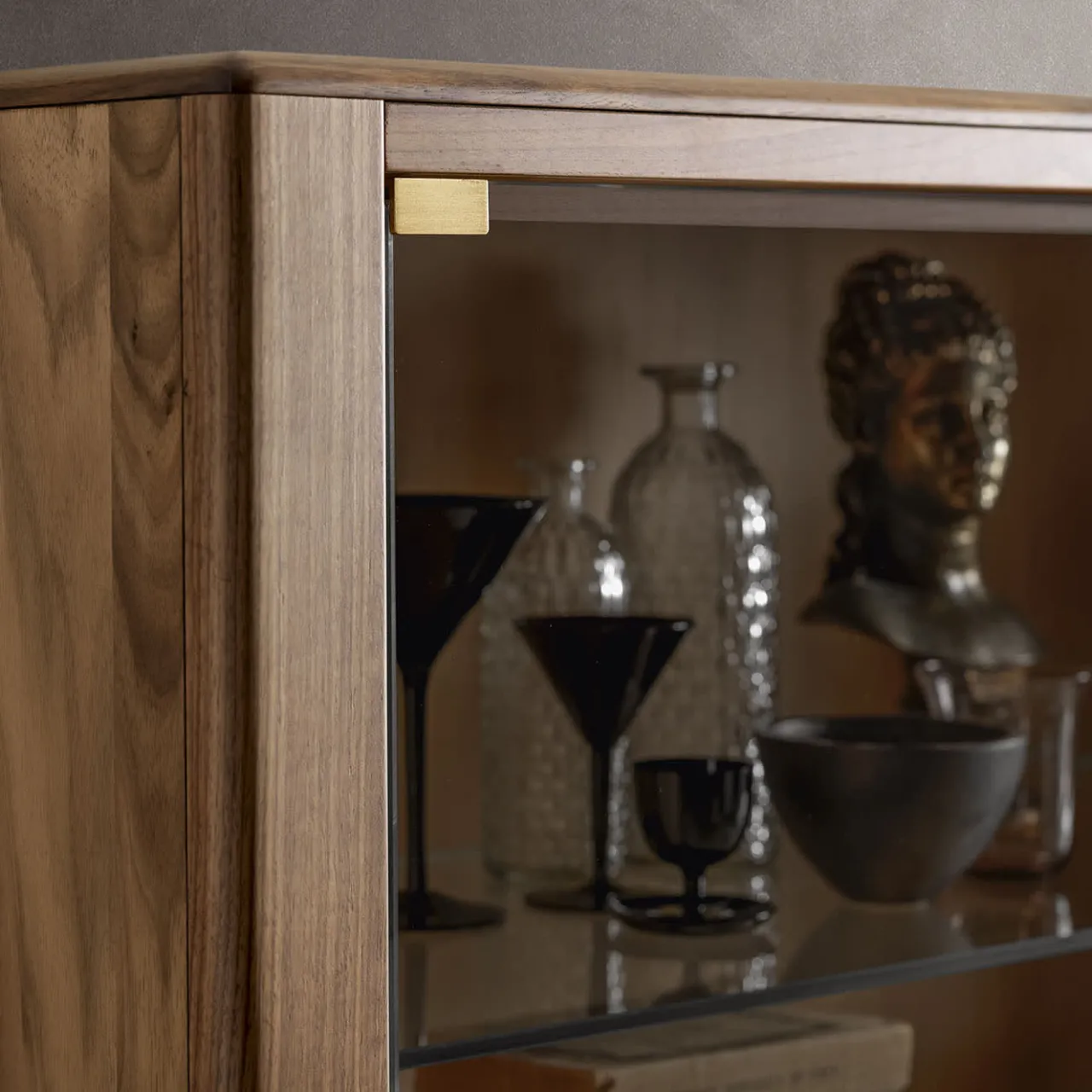 Modesign Cabinets<Domino 4-Door Glass & Canaletto Walnut Cabinet