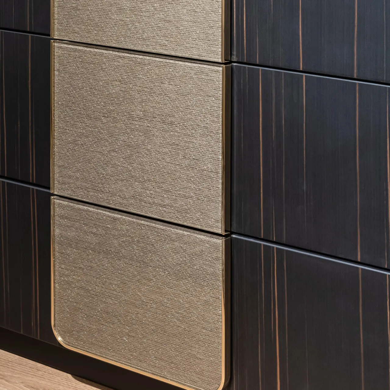 Sicis Dressers<Dover Dresser
