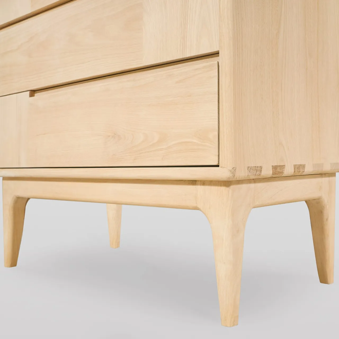 Ebanisteria Roberto Gambella Dressers<Dovetail Scandinavian Cream White Six-Drawer Dresser