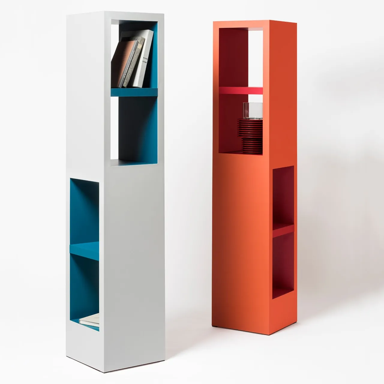 Rudi Bookcases<Downtown Bookshelf