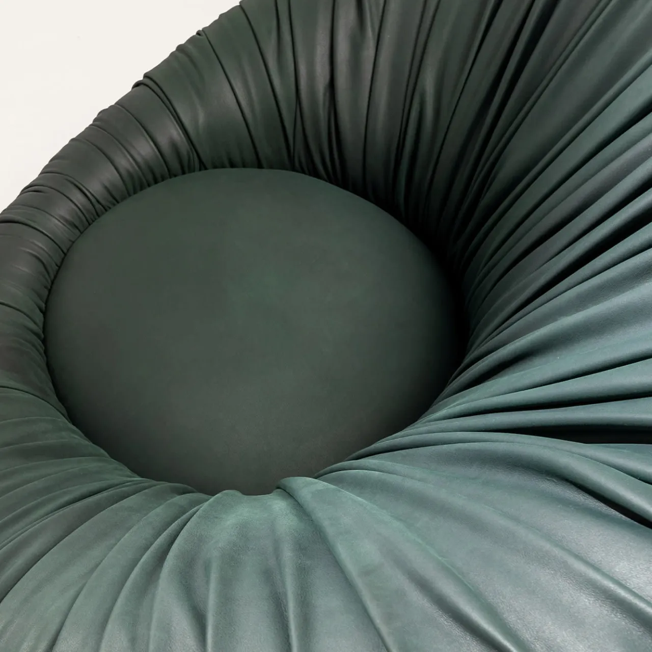 Laura Meroni Armchairs<Drapé Soleil Armchair