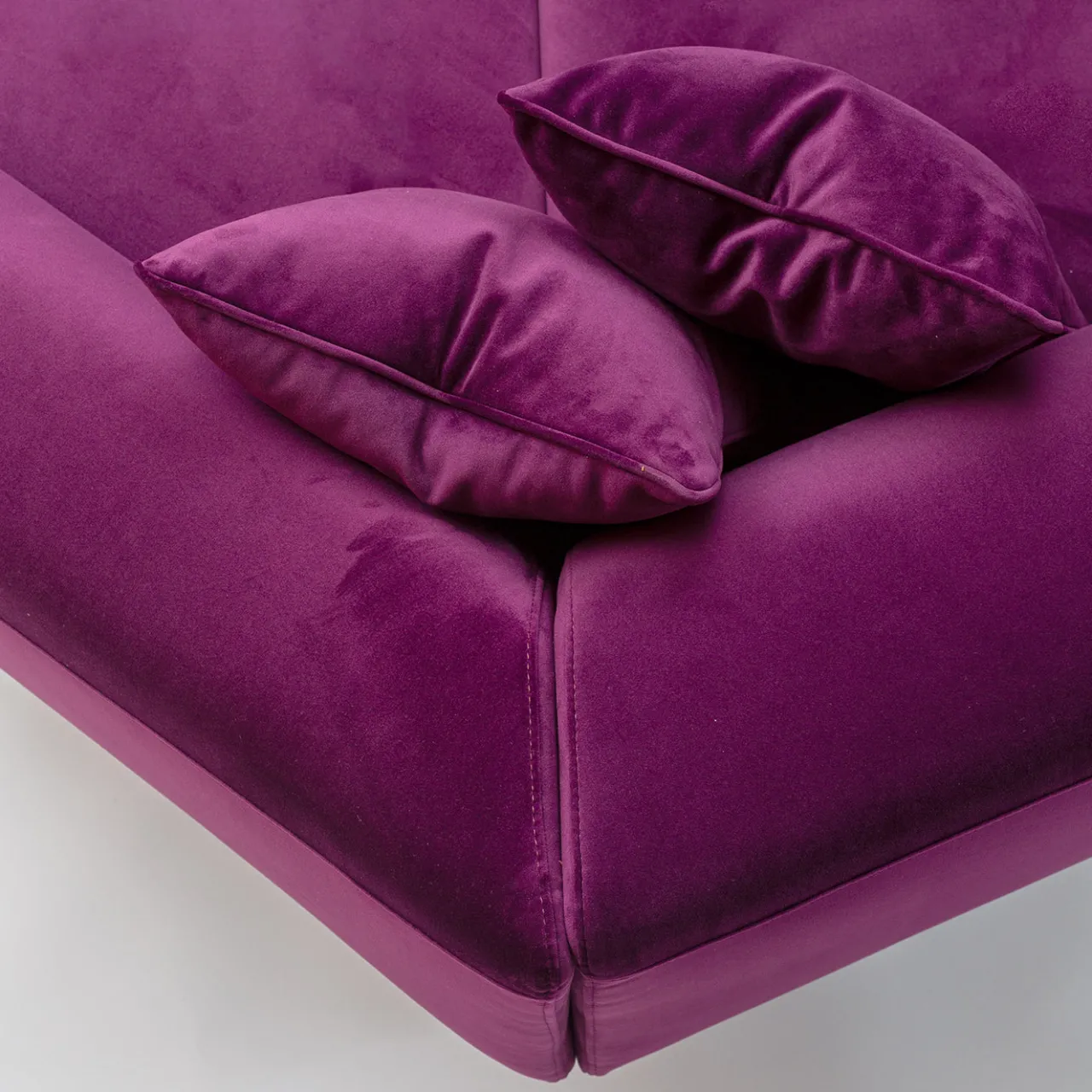 Living Couture Sofas<DUBHE' Modular Purple Velvet Sofa