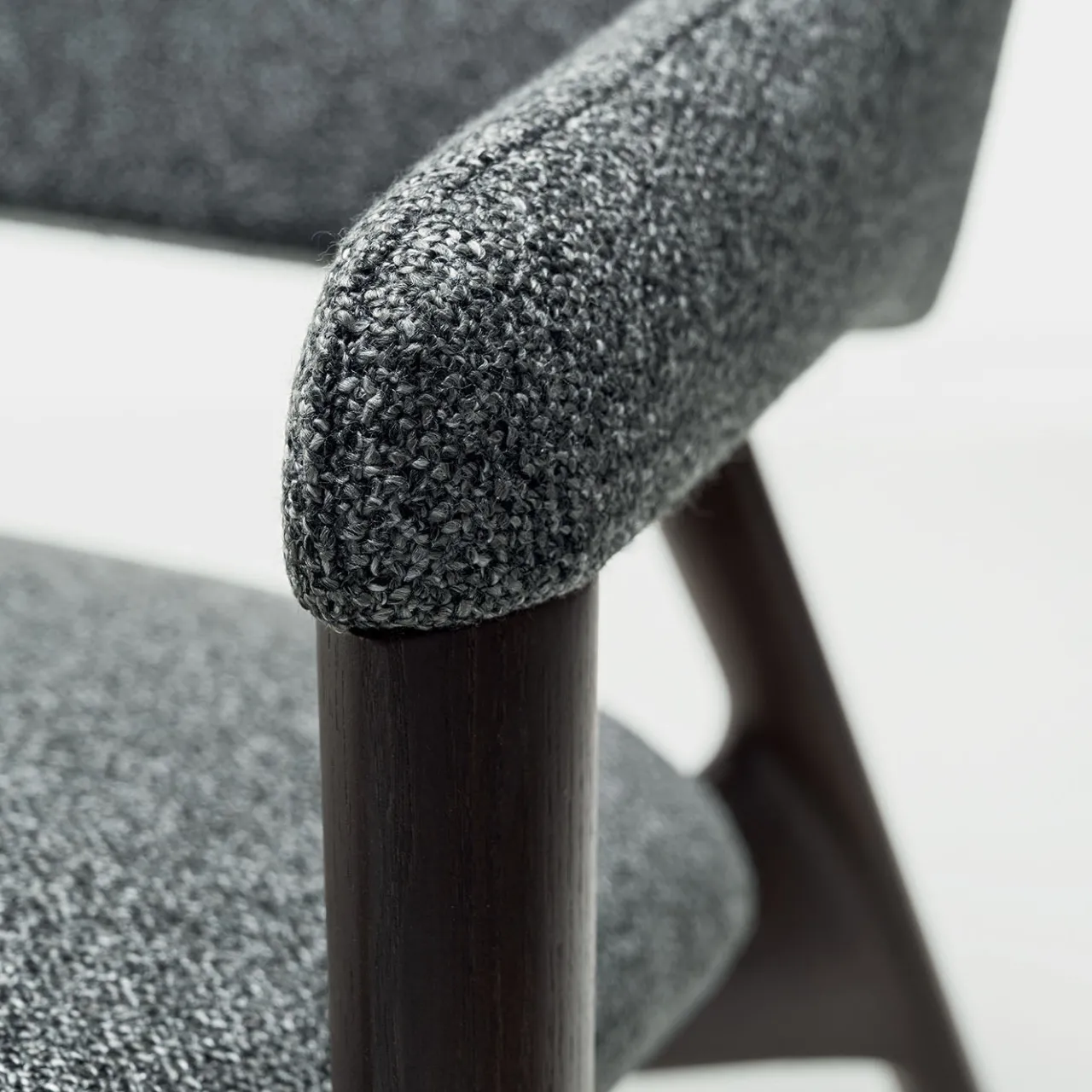 Zanaboni Lounge Chairs<Egle ED/50 069 Gray Ash Lounge Chair