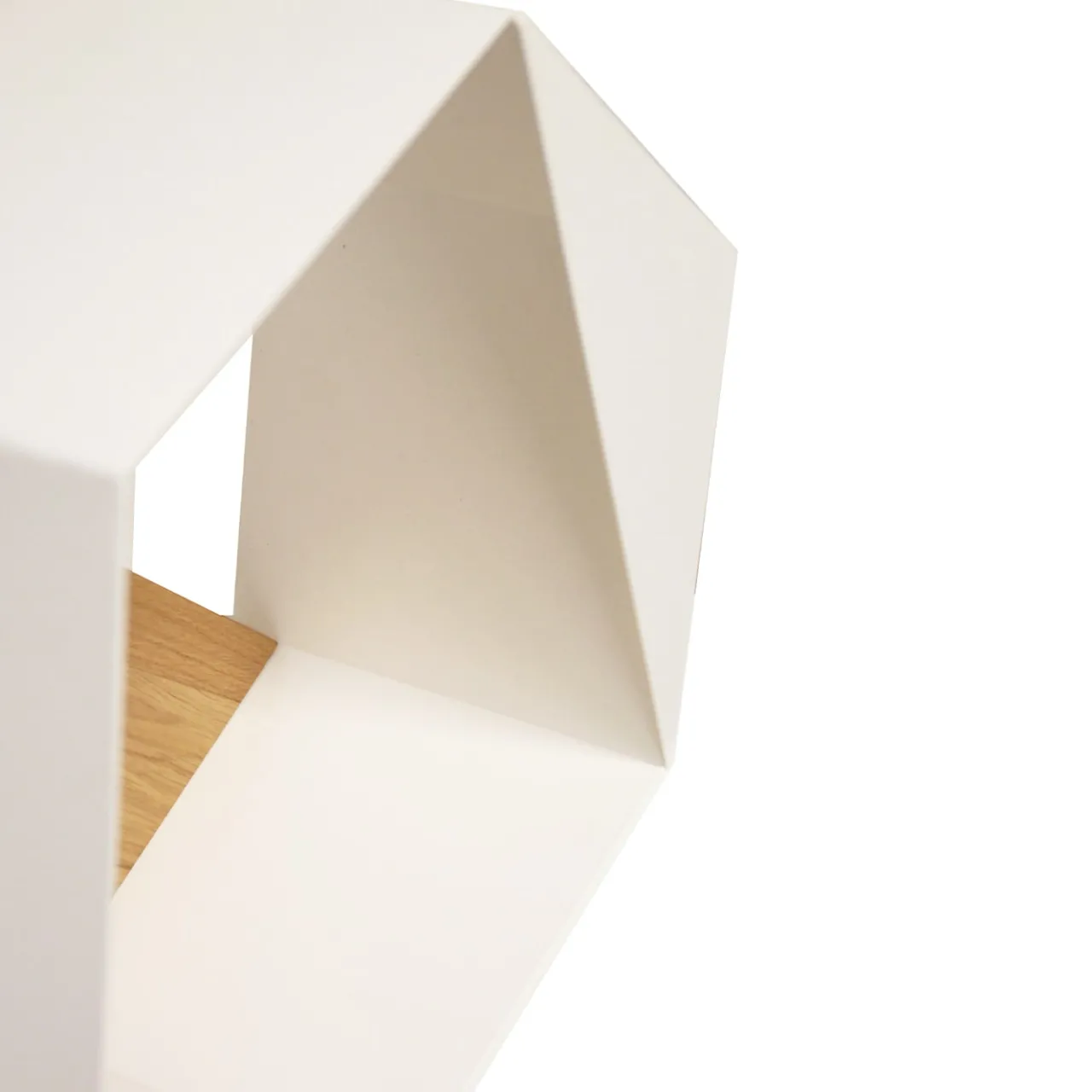 Chendù Shelves<EGO HEXAGONAL MODULAR SHELF