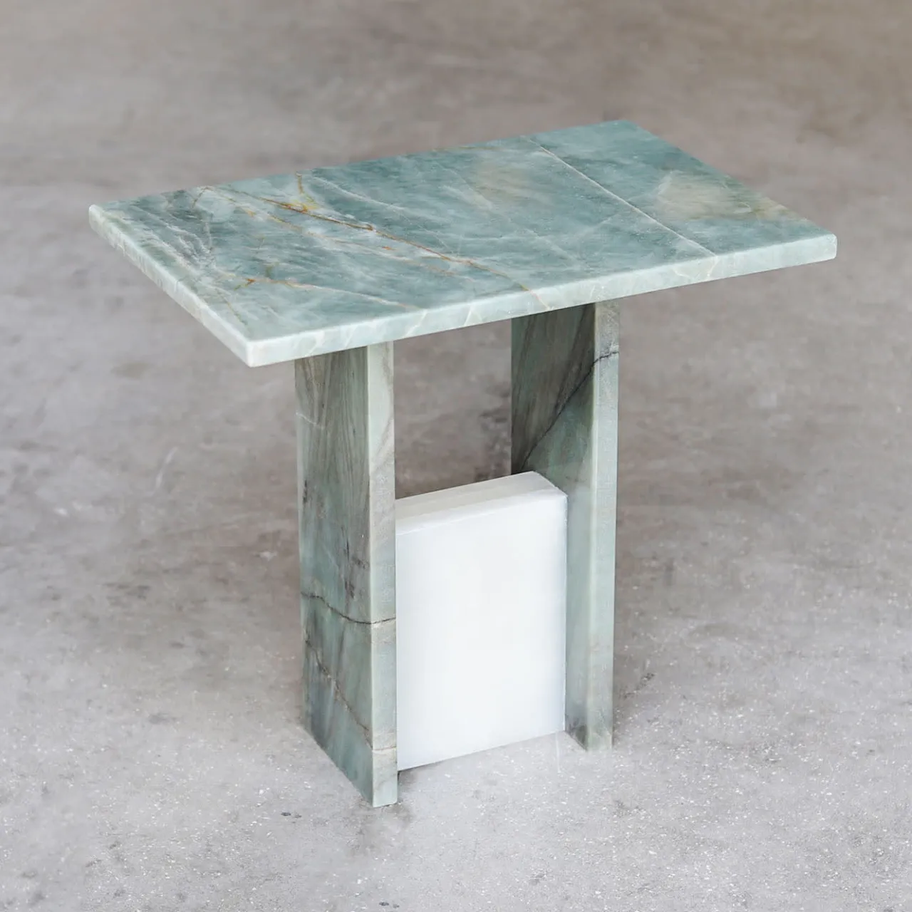 Stone Stackers Side Tables<Emerald Quartzite Marble Side Table