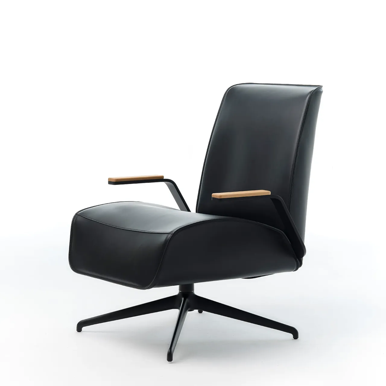Epònimo Office Chairs<Endo Black Leather Swivel Office Armchair