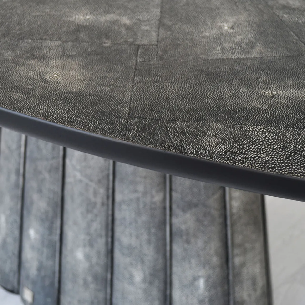 Cupioli Dining Tables<Eos Oval Black Galuchat Leather Dining Table
