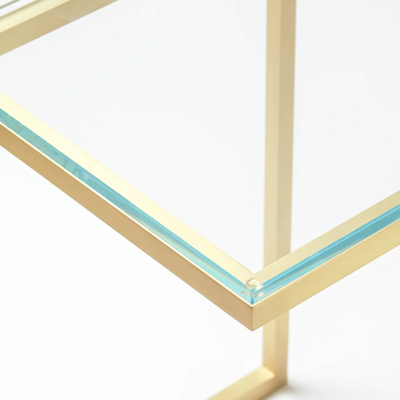 V.L. Lavorazioni In Ferro Side Tables<Esopo Brass and Glass Side Table by Antonio Saporito