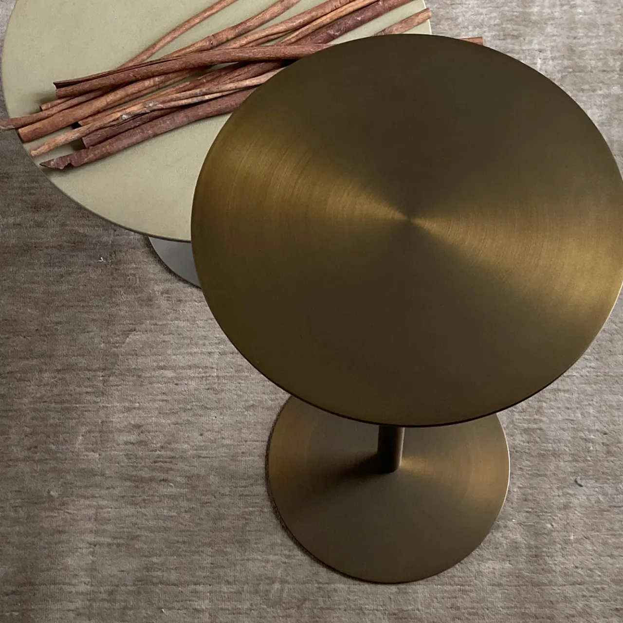 mg12 by Monica Geronimi Side Tables<Ester Bronzed Finish Side Table