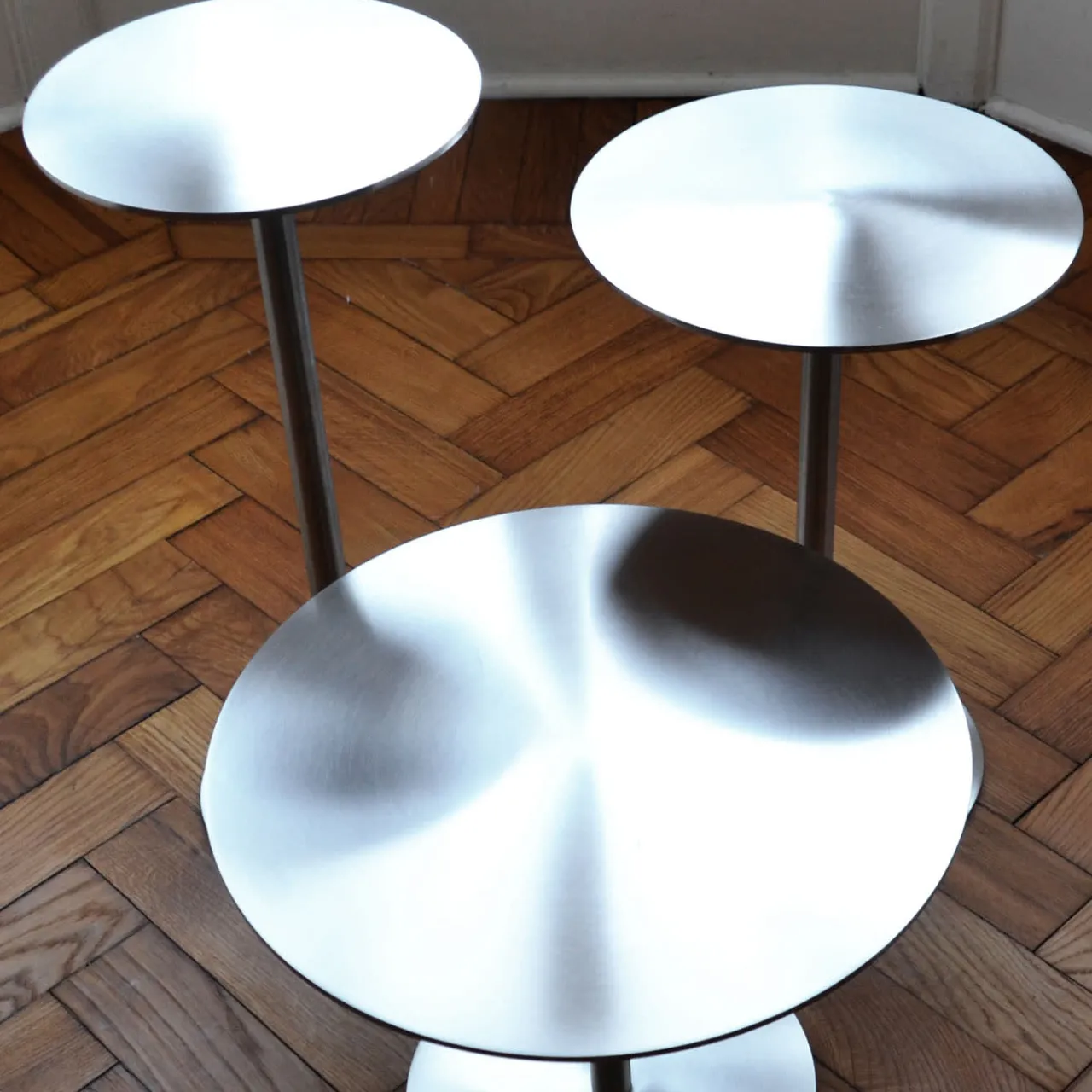 mg12 by Monica Geronimi Side Tables<Ester Stainless Steel Table