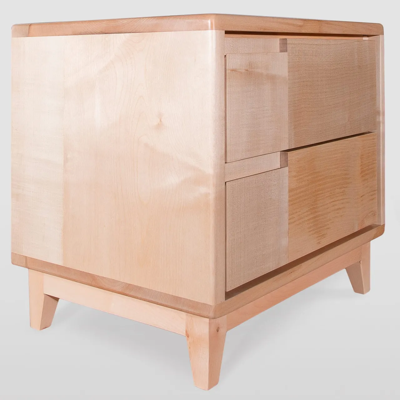 Ebanisteria Roberto Gambella Nightstands<Evy Nightstand