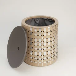 Splot Design Ottomans & Poufs<Familiaris Golden Pouf