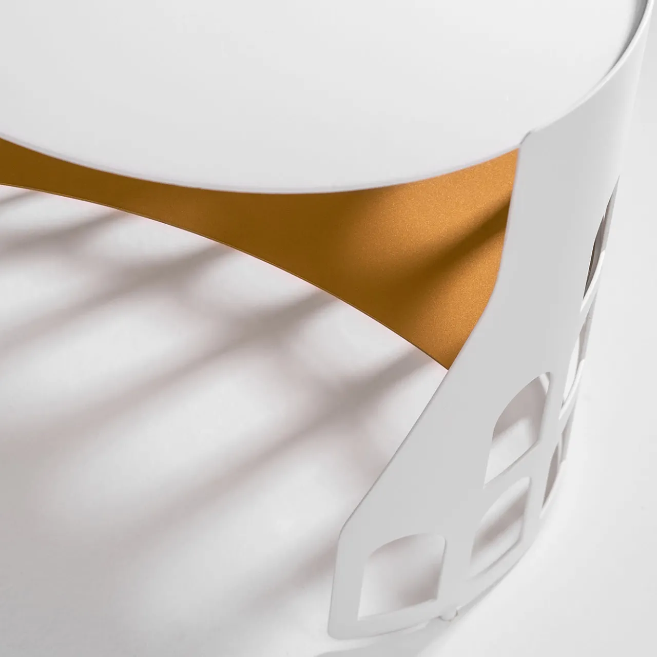 Gio Aio Consoles<Flavio White and Golden Coffee Table