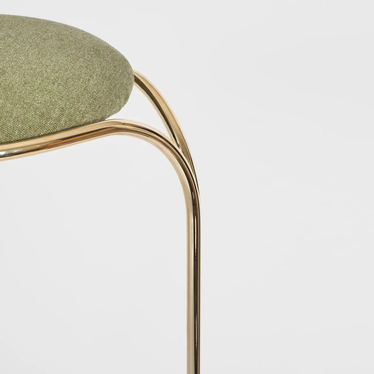Enrico Girotti Bar Stools<FLOW SCULPTURAL GOLD AND GREEN HI STOOL