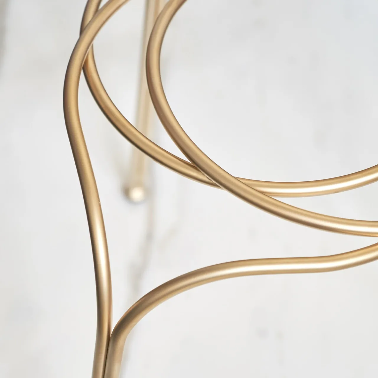 Enrico Girotti Stools<FLOW SCULPTURAL GOLD STOOL