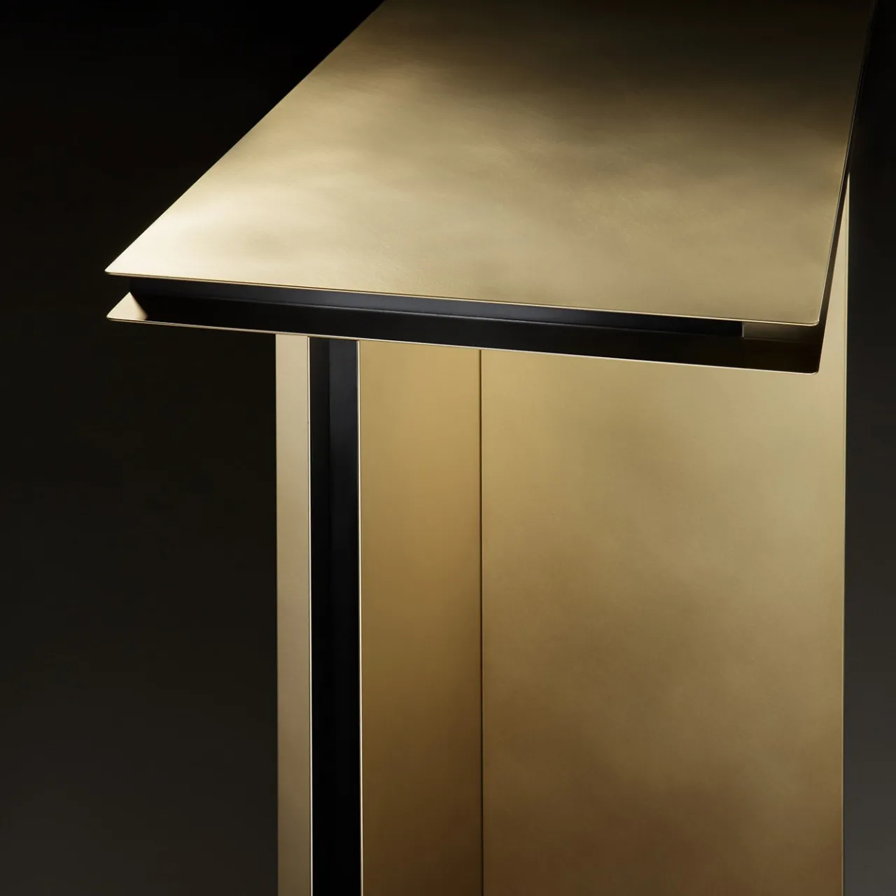 De Castelli Consoles<Folio Brass Console by DRAW Studio