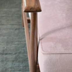 mg12 by Monica Geronimi Armchairs<Gaia Pink Velvet Armchair