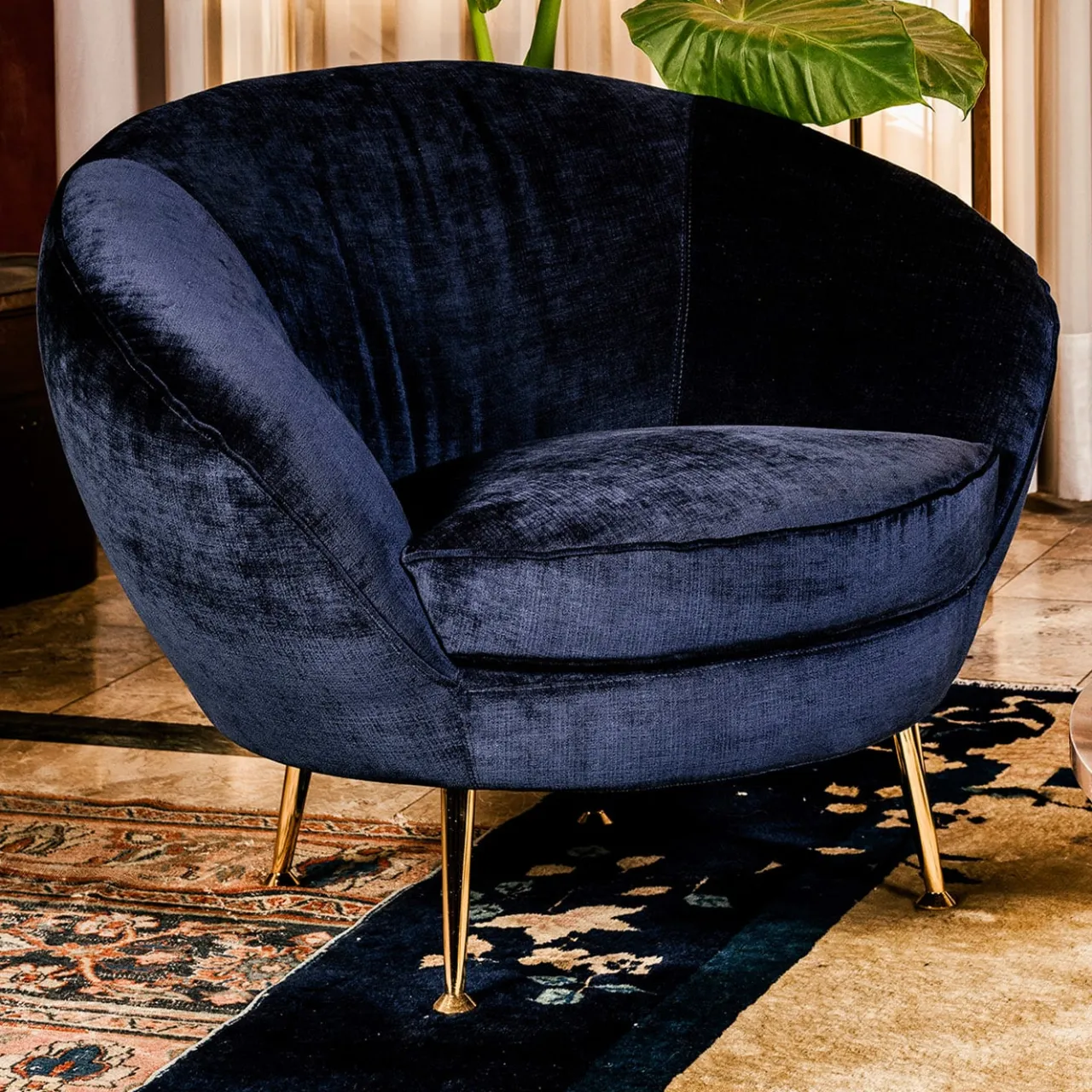 Black Tie Armchairs<Giulia Armchair
