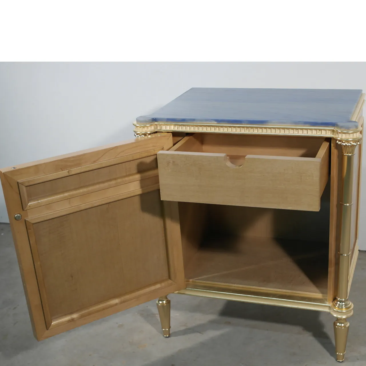 S&L Interni Nightstands<Gold Leaf Bedside Table