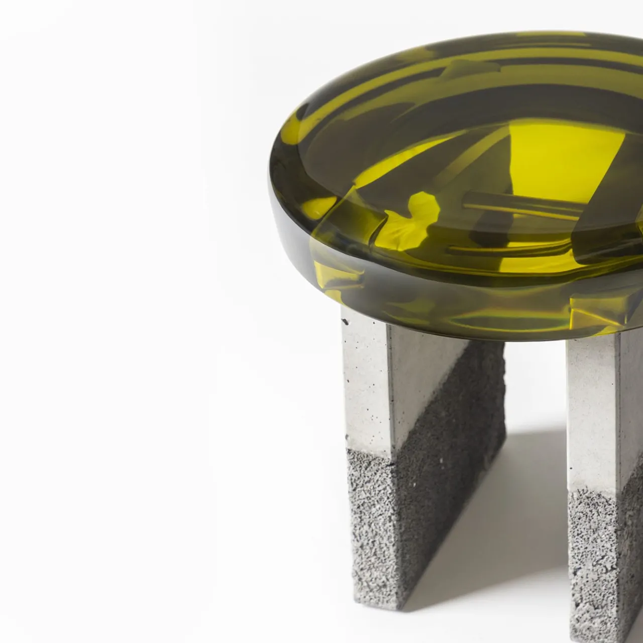 Draga & Aurel Stools<Golia R17 Stool