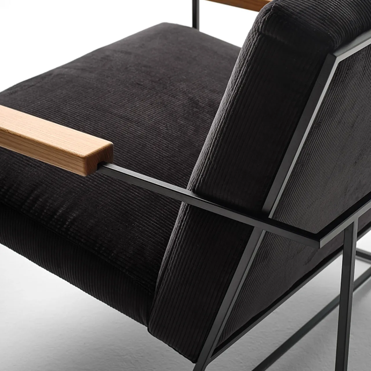 Epònimo Lounge Chairs<Gotham Black Lounge Chair by Federico Carandini