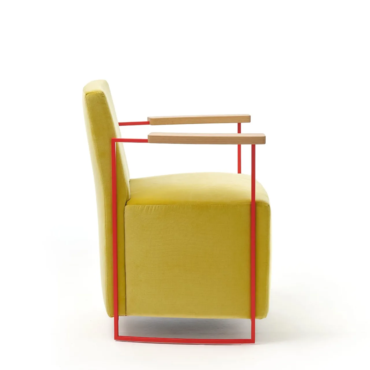 Epònimo Armchairs<Gotham Small Yellow Velvet Armchair