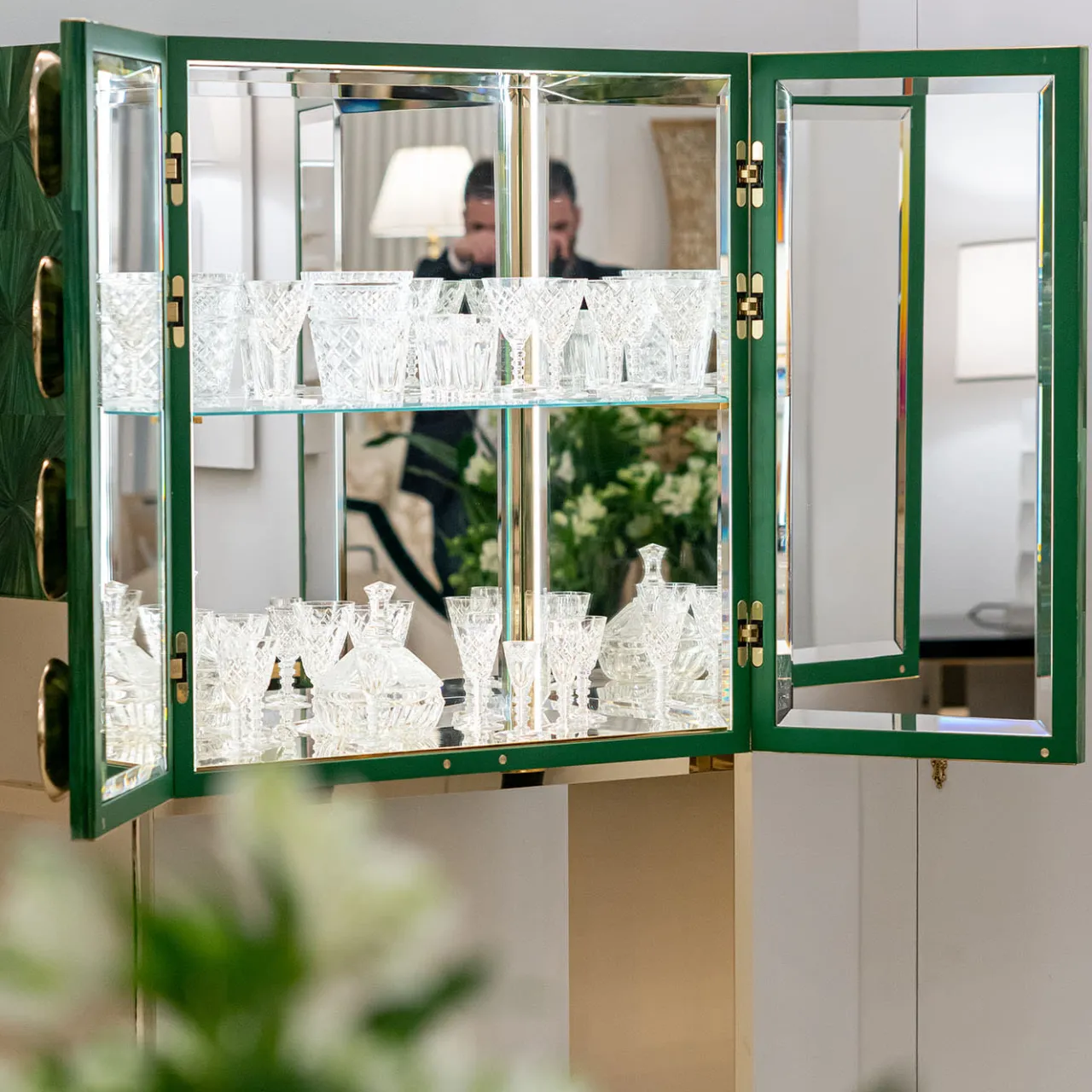 CG Capelletti Bar Cabinets<GREEN FRENCH STRAW BAR CABINET