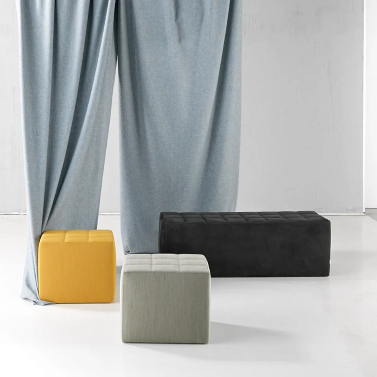 Sitia Ottomans & Poufs<Green Sigpouf with wheels
