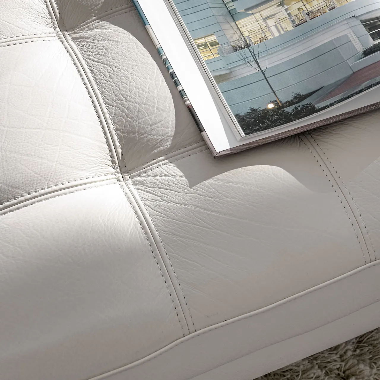 Alivar Sofas<Haero White-Leather Sofa by Giuseppe Bavuso