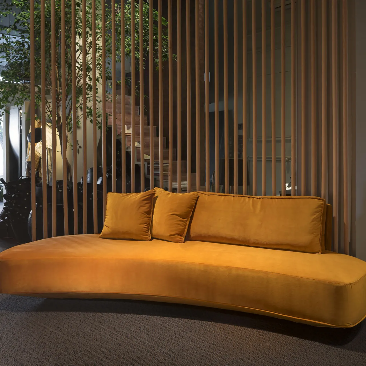 Villevenete Sofas<Harlem Curved Orange fabric with Cushions Sofa