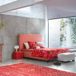 K-3 by Kenzo Takada Beds<Henri Red Bed