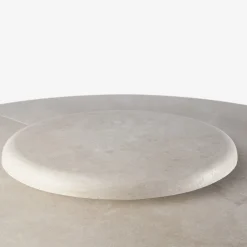 Veltha Outdoor Stone Design Outdoor Dining Tables<Hermu 180 beige travertino stone outdoor dining table