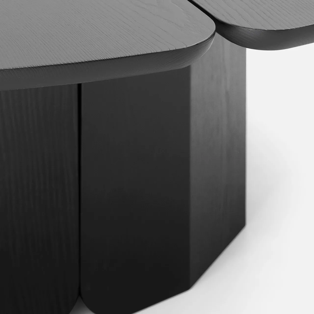 SEM Milano Dining Tables<Huli Black Dining Table