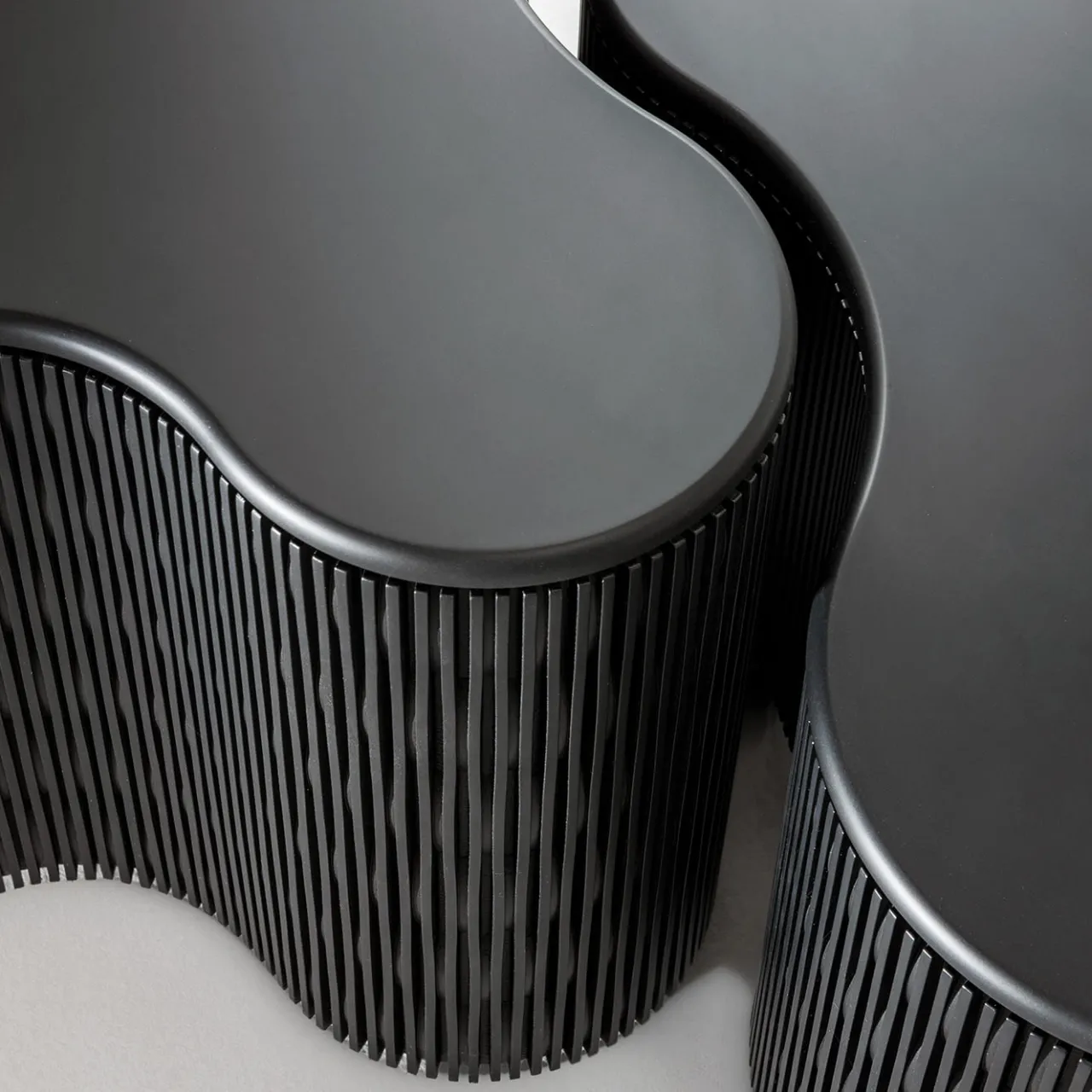 Laura Meroni Nesting Tables<Infinity Anthracite Black Wood Nesting Tables
