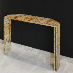 L'Eccesso Consoles<Innis Gold Marble Console with metal insert