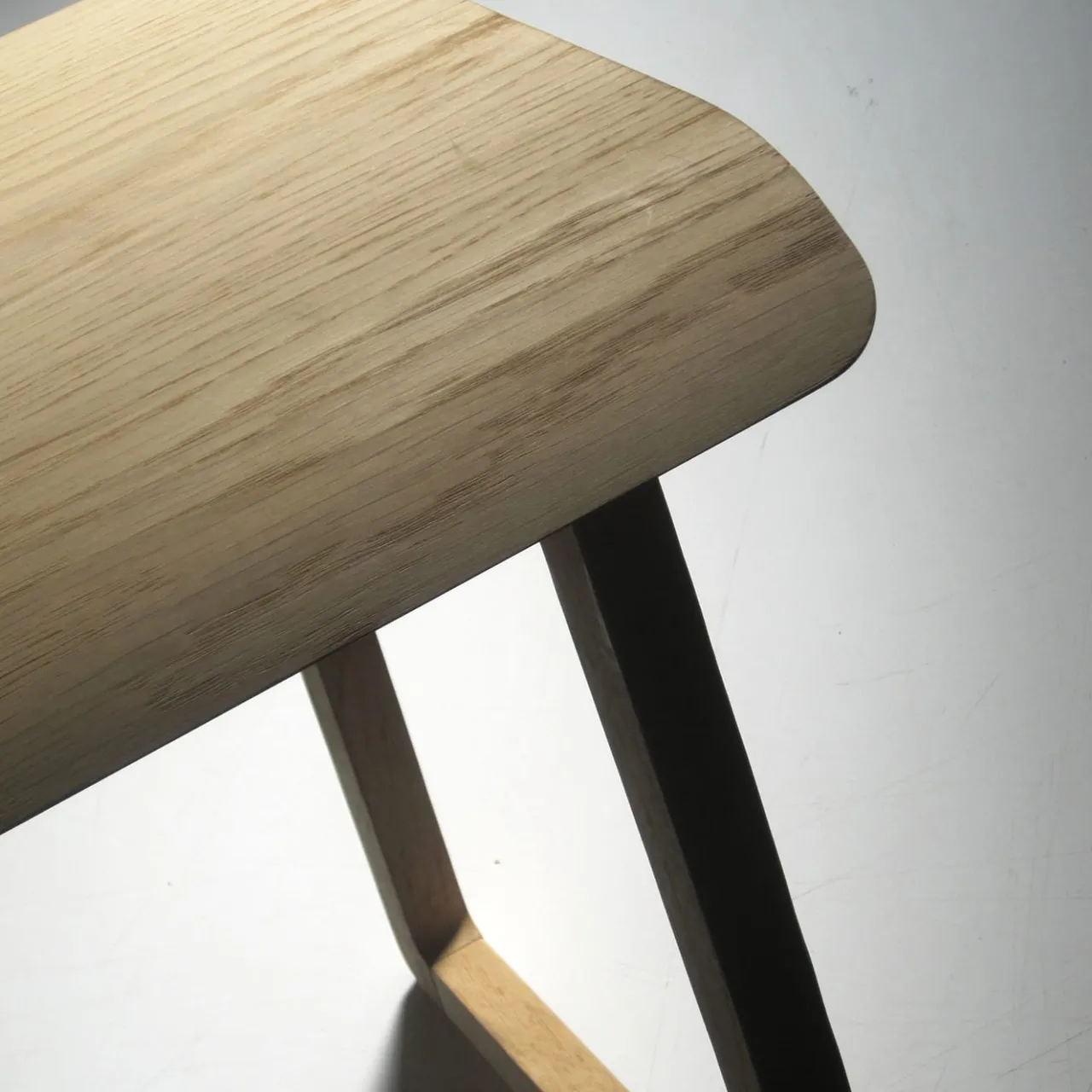 Bedont Benches<Int 120 Bench in Oak by Lorenz+Kaz