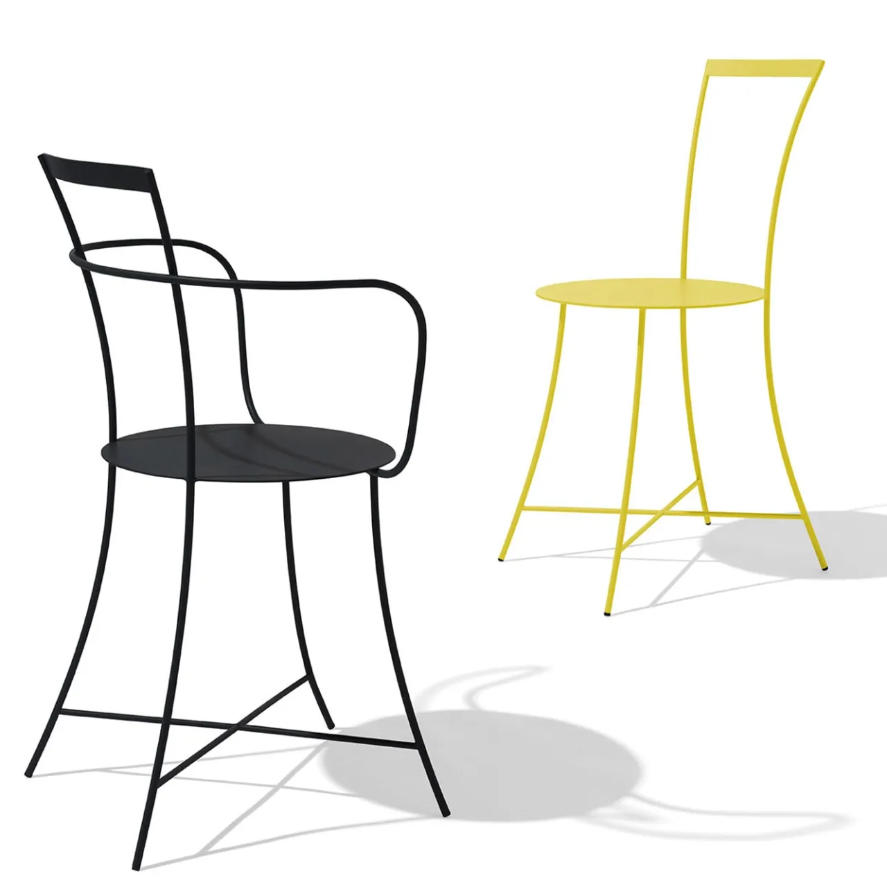 Internoitaliano Outdoor Chairs & Stools<Irma Black Armchair by Mario Scairato