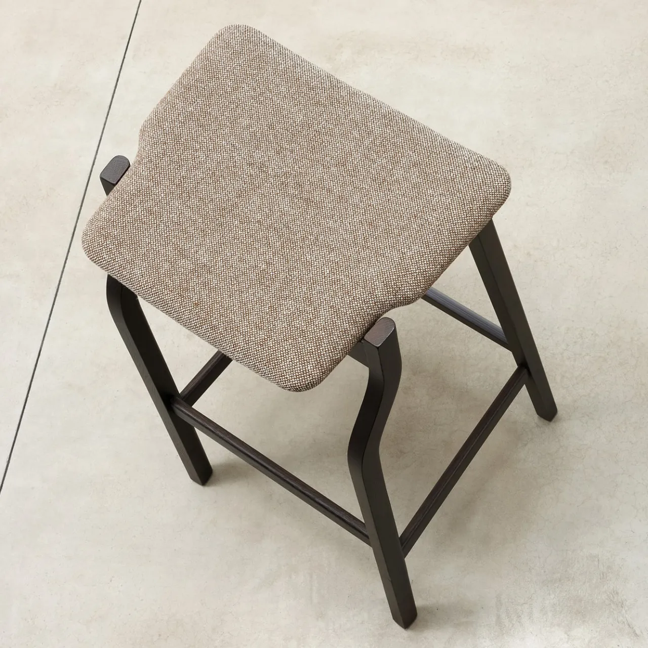 Bedont Bar Stools<Kalea High Stool in Ash with Upholstered Seat by Lorenz+Kaz