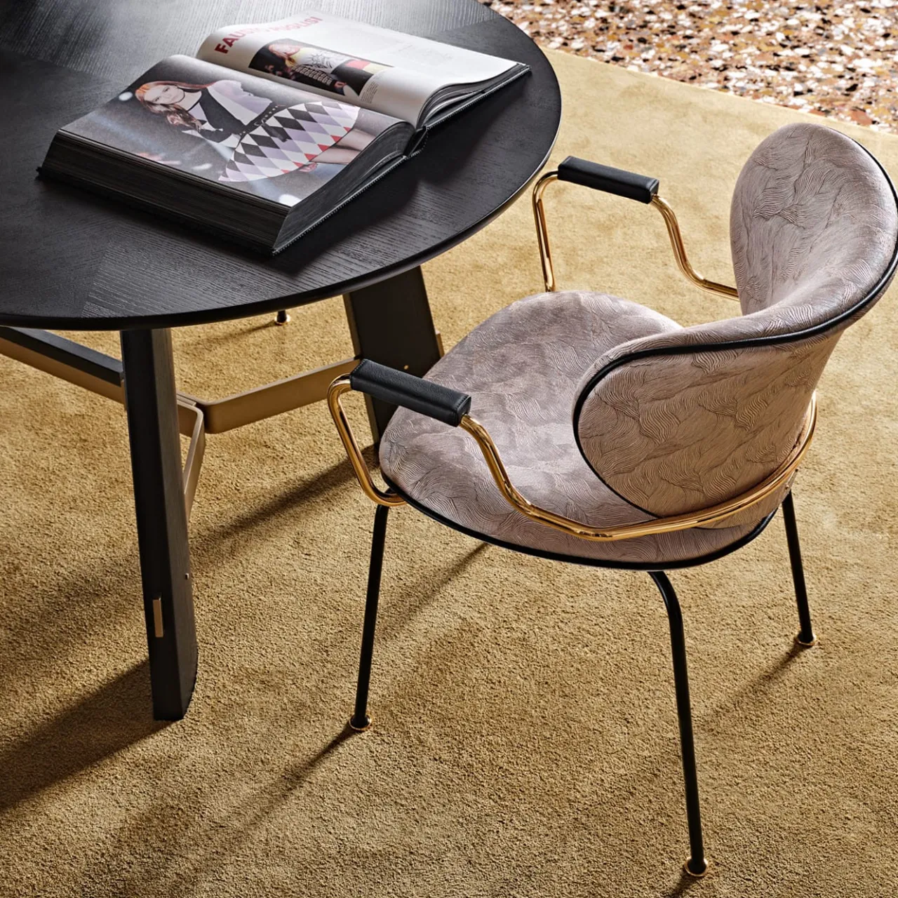 Black Tie Chairs<Kalida Patterned Chair with Armrests