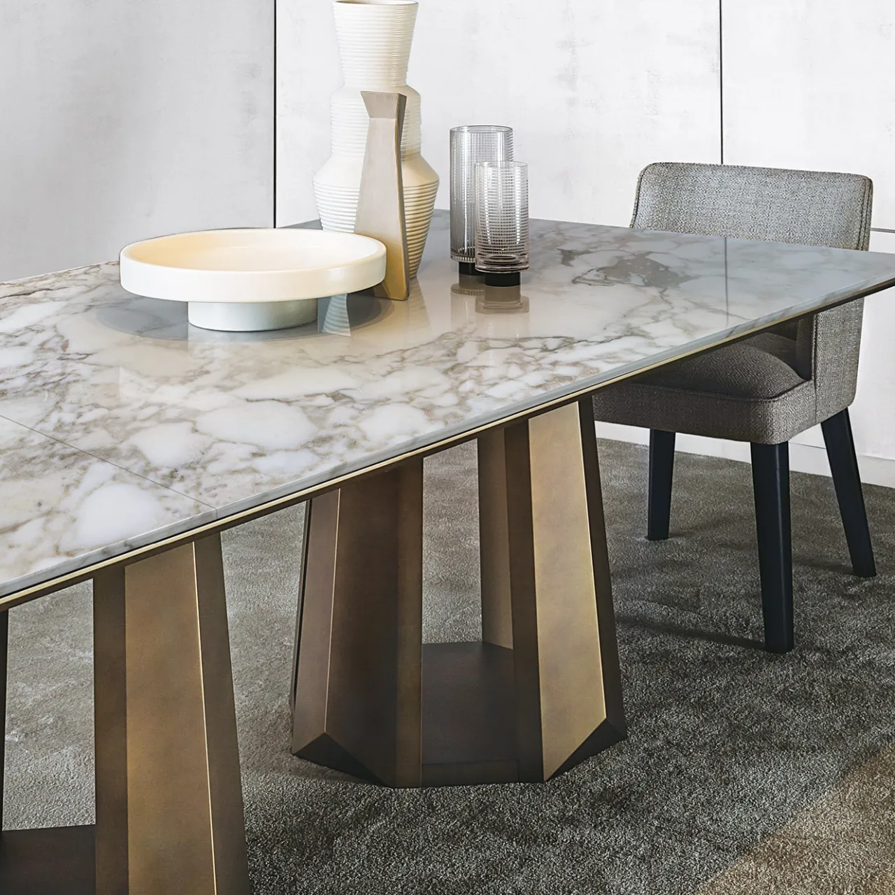 Casamilano Dining Tables<Kandinsky Gold Calacatta Marble Dining Table by Massimiliano Raggi